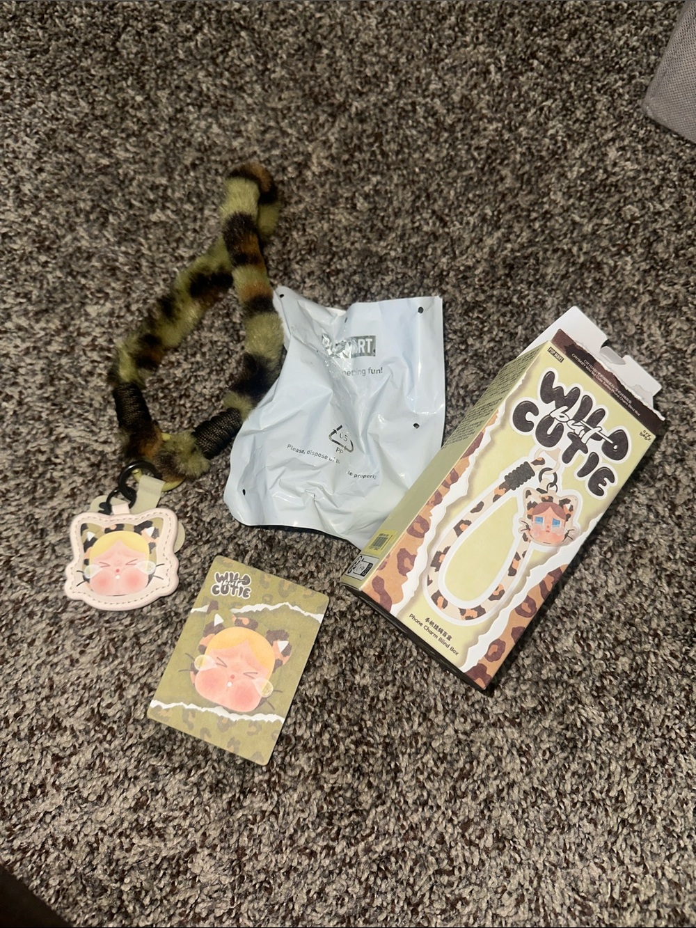 Popmart Wild but cutie crybaby phone charm- camo cutie
